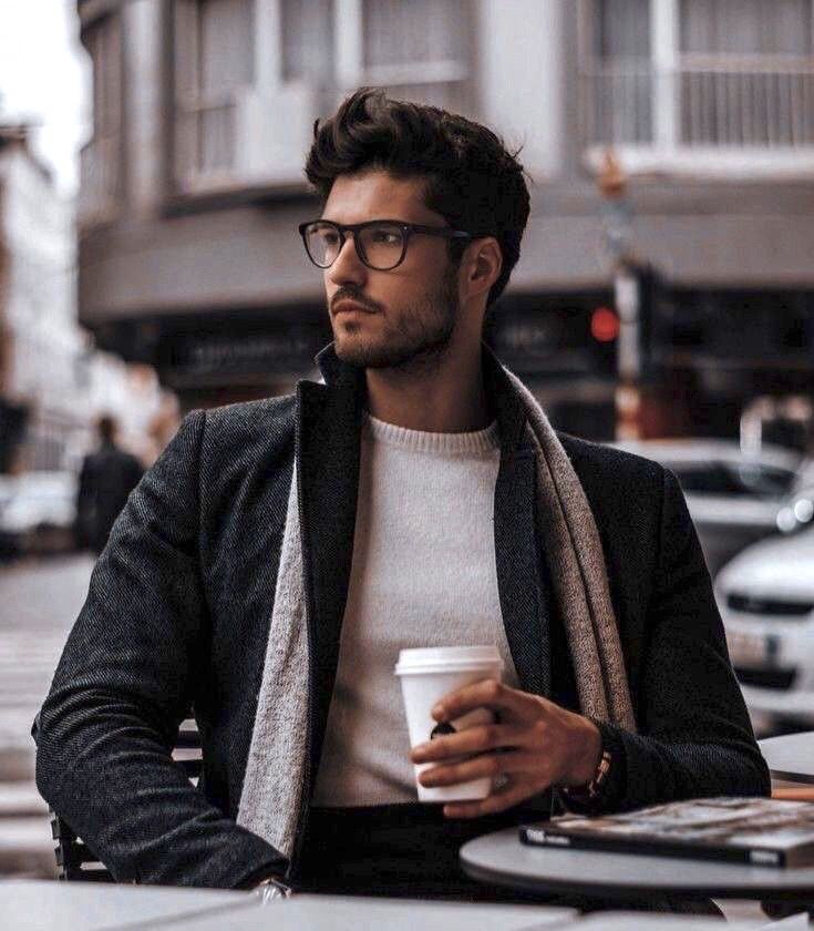 استاد احمدی نیا